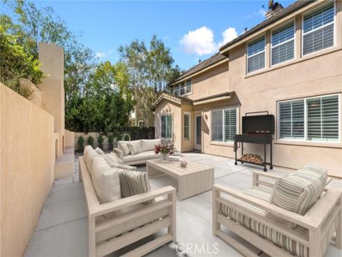 22  Kingsway Dr  , Ladera Ranch, CA