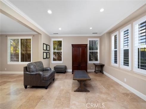 22 Kingsway Dr , Ladera Ranch, CA