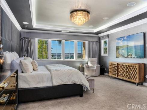 33  Basilica  , Ladera Ranch, CA