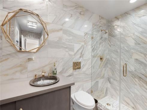 33  Basilica  , Ladera Ranch, CA