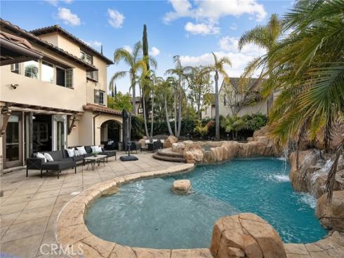 33  Basilica  , Ladera Ranch, CA