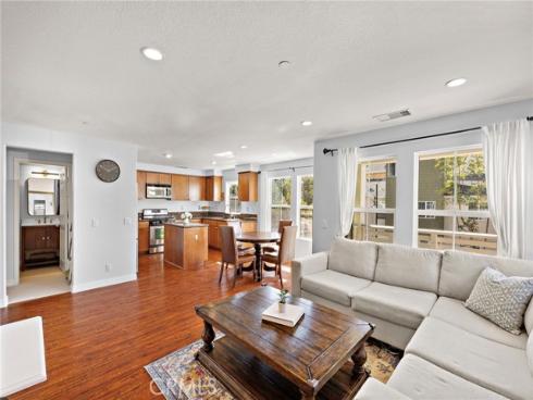 73  Platinum  , Ladera Ranch, CA