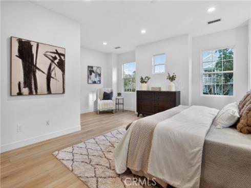 81 Zinnia Street , Ladera Ranch, CA