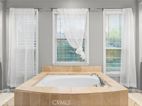 24  Thornhill  , Ladera Ranch, CA