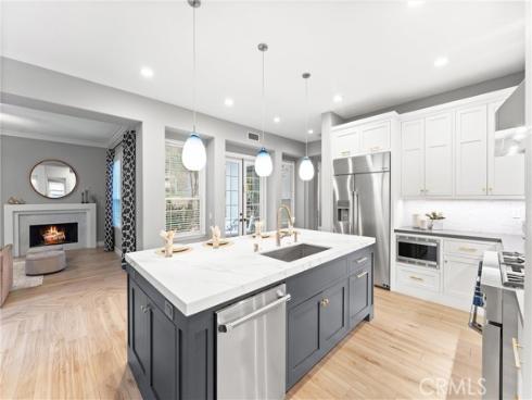 24  Thornhill  , Ladera Ranch, CA