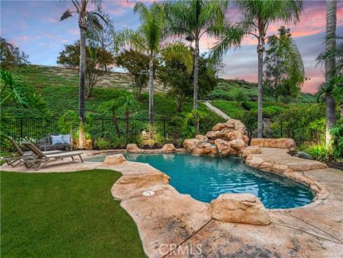 24  Thornhill  , Ladera Ranch, CA