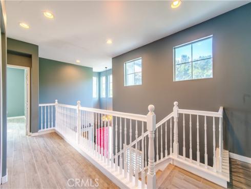 21  Thorp  , Ladera Ranch, CA