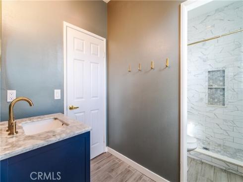 21  Thorp  , Ladera Ranch, CA