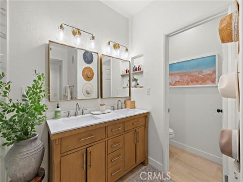 20  Bayley  , Ladera Ranch, CA