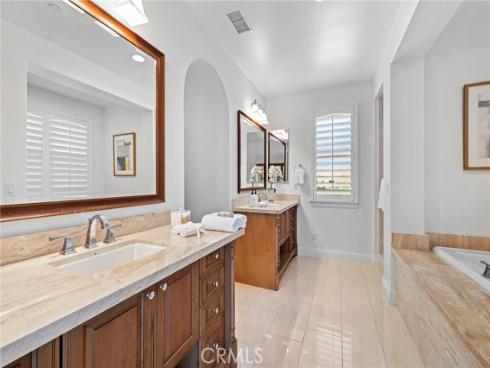 10 Gaucho Road, Ladera Ranch, CA