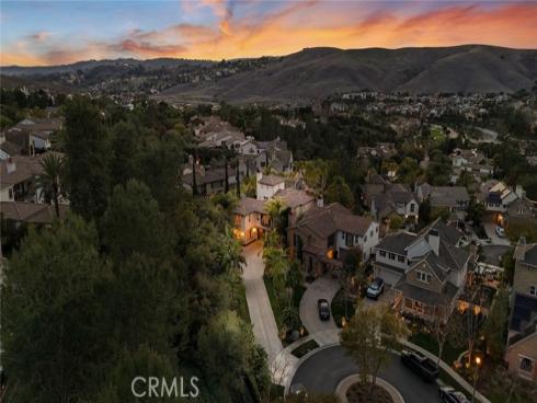 33  Basilica  , Ladera Ranch, CA