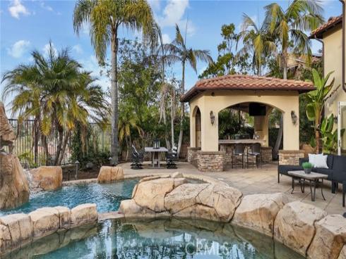 33  Basilica  , Ladera Ranch, CA