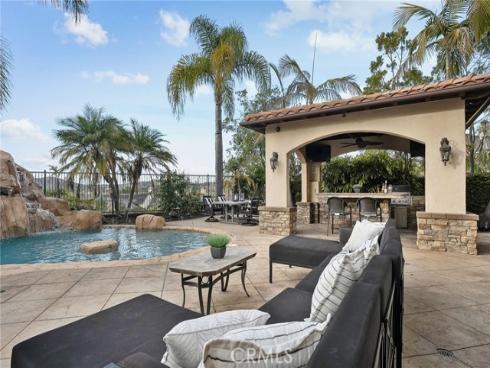 33  Basilica  , Ladera Ranch, CA