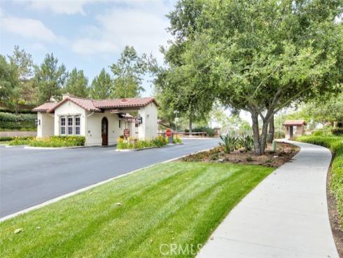 33  Basilica  , Ladera Ranch, CA