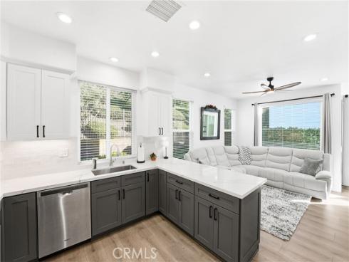 31  Kyle   Court, Ladera Ranch, CA