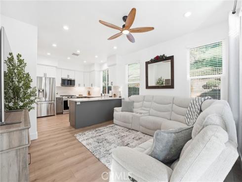 31  Kyle   Court, Ladera Ranch, CA