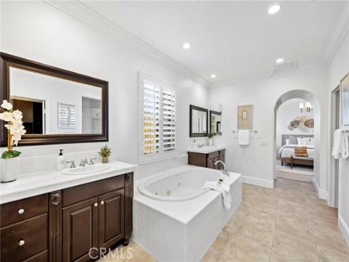 1  Cambridge  , Ladera Ranch, CA