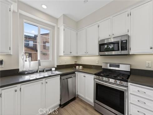 27  Dietes   Court, Ladera Ranch, CA