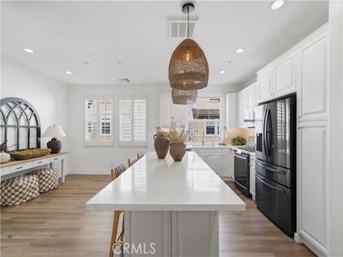 10  Leffington  , Ladera Ranch, CA