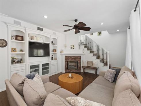 8  Claymont   Drive, Ladera Ranch, CA