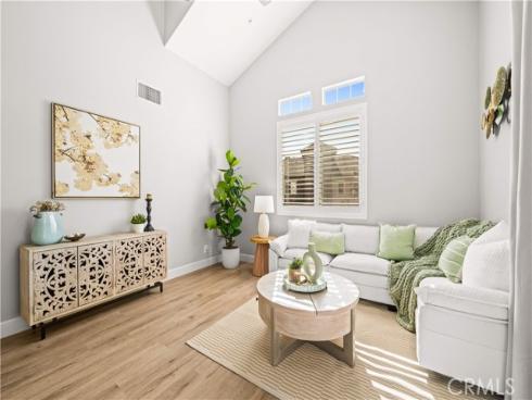 14 Garrison Loop , Ladera Ranch, CA