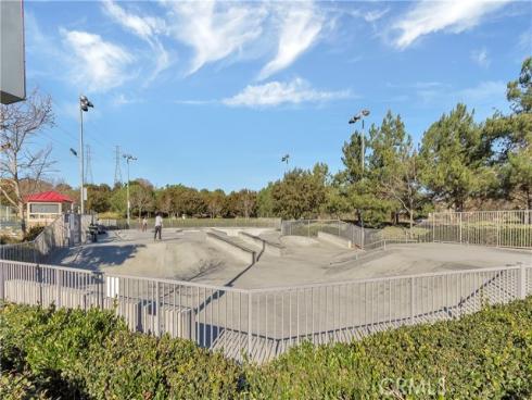 11 Oatfield Farm , Ladera Ranch, CA