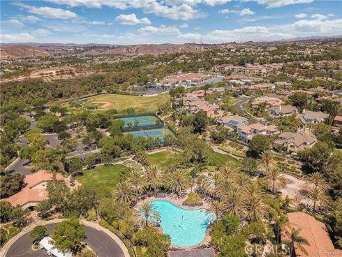 10  Roycroft   Court, Ladera Ranch, CA