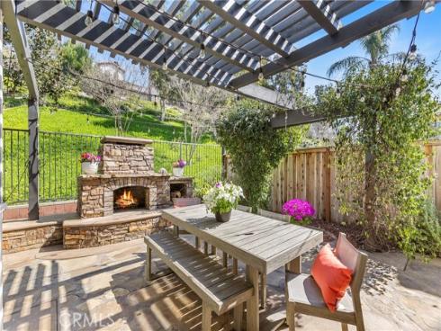 45  Fieldhouse  , Ladera Ranch, CA