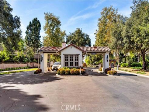 2  Thomas   Road, Ladera Ranch, CA