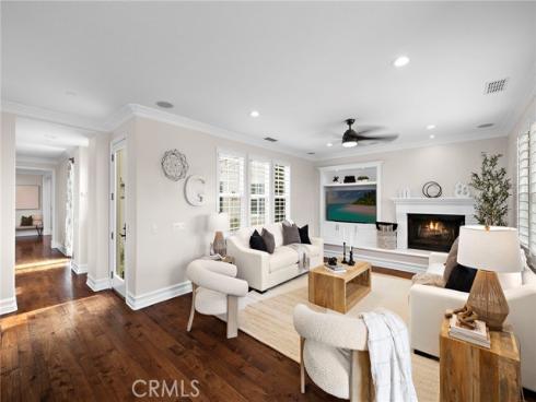 33  Christopher   Street, Ladera Ranch, CA