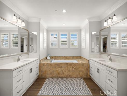 33  Christopher   Street, Ladera Ranch, CA