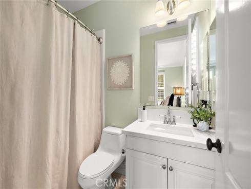 33  Christopher   Street, Ladera Ranch, CA