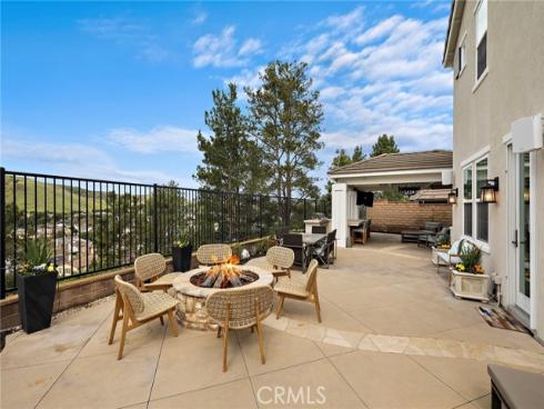 33  Christopher   Street, Ladera Ranch, CA