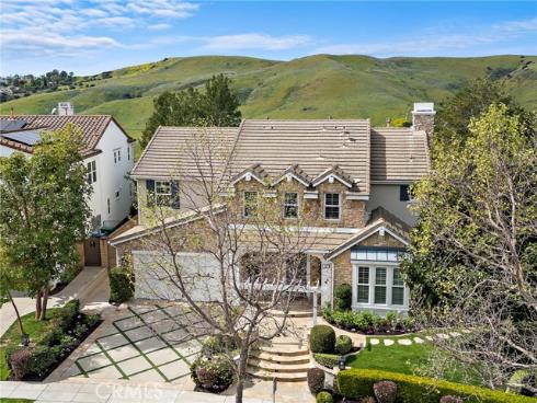 33  Christopher   Street, Ladera Ranch, CA