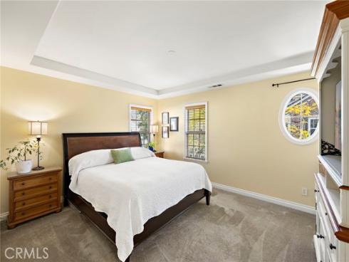 8  Earthen   Court, Ladera Ranch, CA