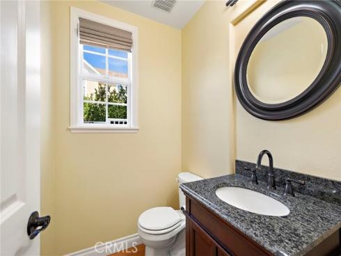 8  Earthen   Court, Ladera Ranch, CA