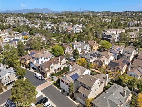 8  Earthen   Court, Ladera Ranch, CA