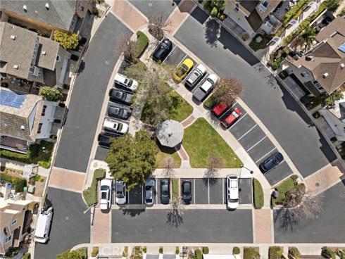 8  Earthen   Court, Ladera Ranch, CA