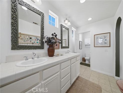 8  Fern Haven Farm  , Ladera Ranch, CA