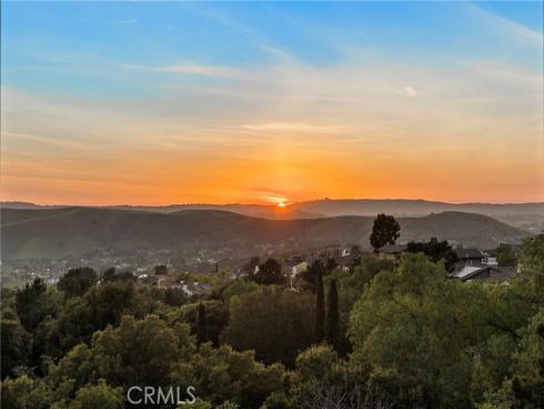 2  Galaxy Isle  , Ladera Ranch, CA