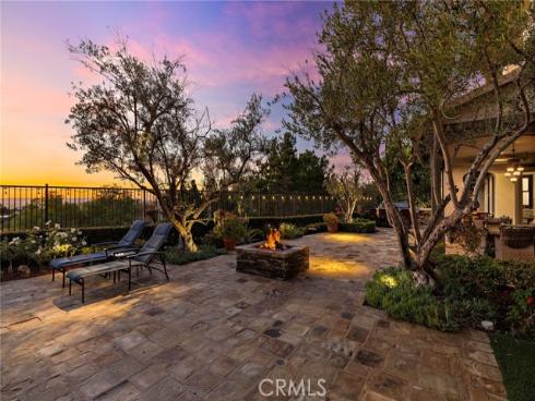 2  Galaxy Isle  , Ladera Ranch, CA