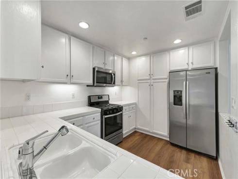 40  Three Vines   Court, Ladera Ranch, CA