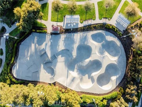 24 Scarlet Maple , Ladera Ranch, CA