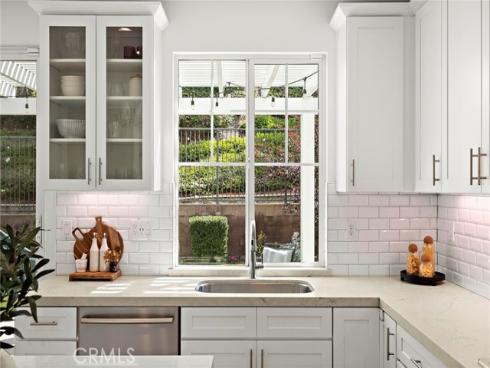 10  Sachem   Way, Ladera Ranch, CA