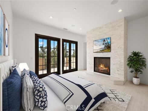 7  Alexa  , Ladera Ranch, CA