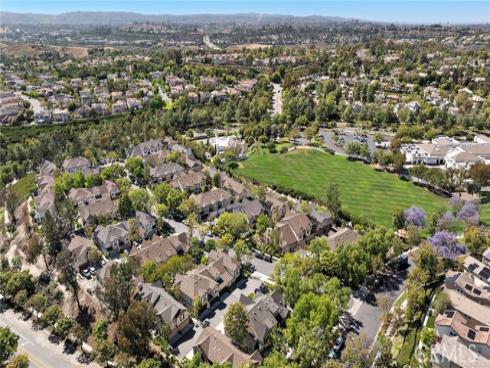 90  Three Vines   Court, Ladera Ranch, CA