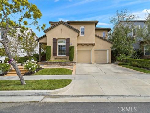 4 Celestine Circle
