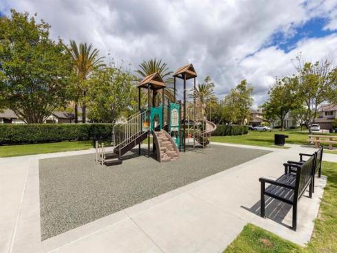 1  Fern Haven Farm  , Ladera Ranch, CA