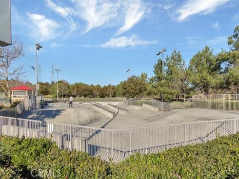 76 Orange Blossom Cir , Ladera Ranch, CA