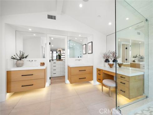 8 Brittlestar Road, Ladera Ranch, CA